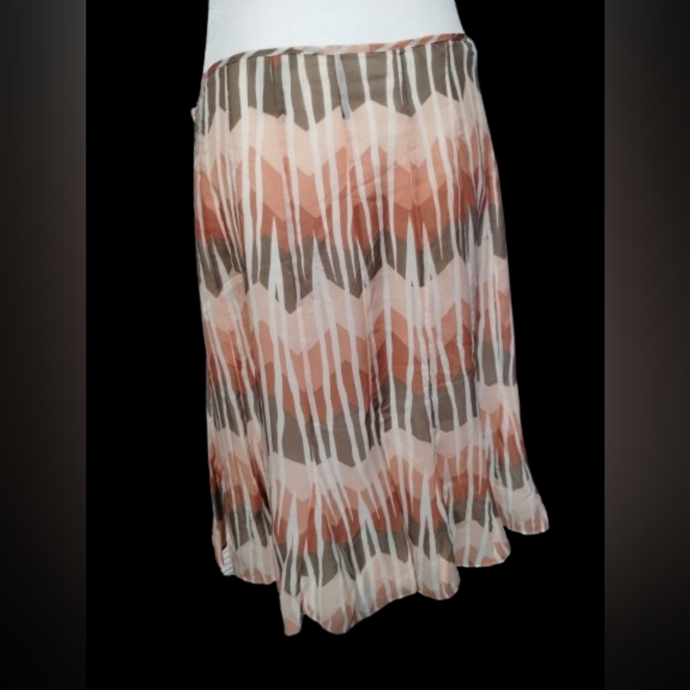 NWOT Kenneth Cole Reaction Skirt Size 12